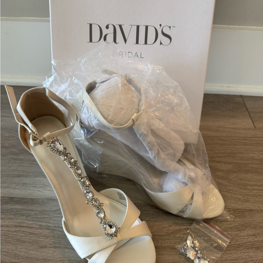 Wedding Shoes- David's Bridal White Women's Shoes (New- never worn)